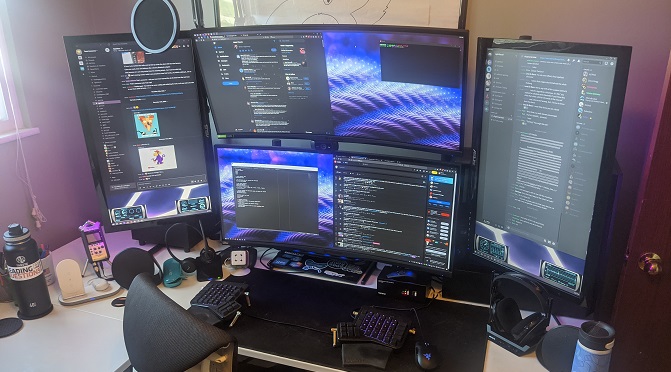 A small display of my workspace, all monitors and nerdy electronics